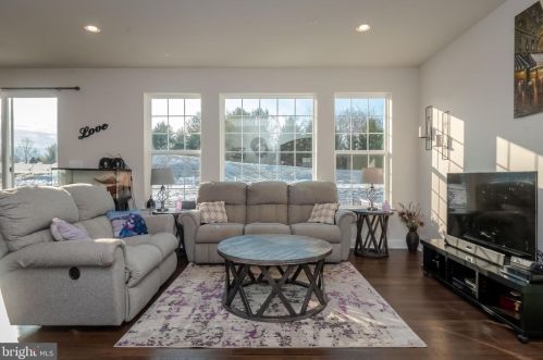 813 Bentgrass Dr, Aberdeen MD  21001-3948 exterior