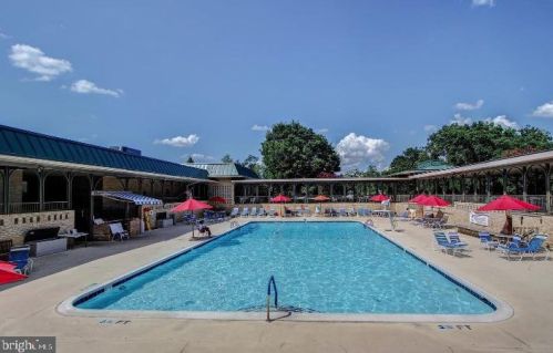 15003 Eardley Ct, Silver Spring MD 20906-1719 exterior