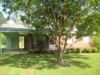 271 Main St, Boston, GA 31626-3675