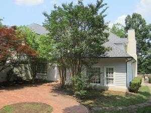 205 Villa Dr, Durham, NC 27712-8902