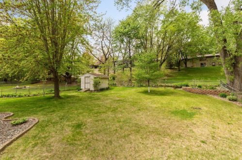 656 17th Ave, Saint Paul MN  55112-6523 exterior