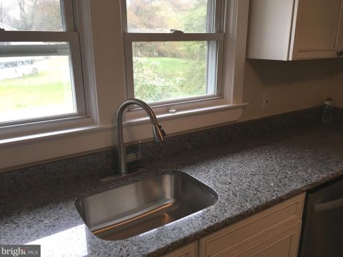 146 Clearview Ave, Trenton NJ  08619-1219 exterior