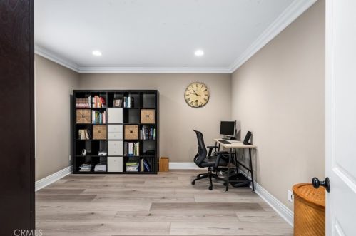 2405 Avalon Ave, Santa Ana CA 92705-7903 exterior