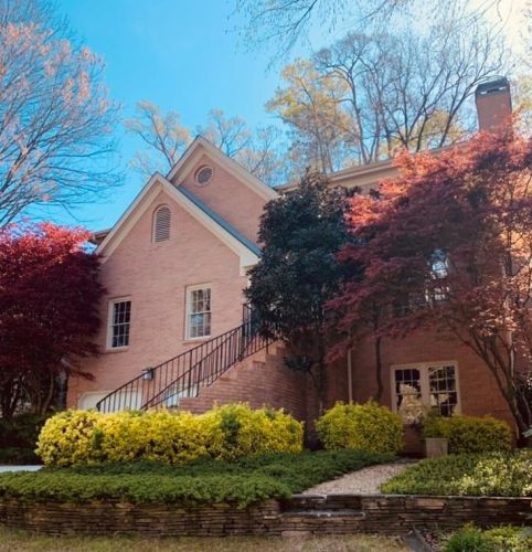 3027 Lanier Dr, Atlanta GA  30319-2744 exterior