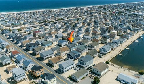 117 Dolphin Way, Lavallette, NJ 08735-1214