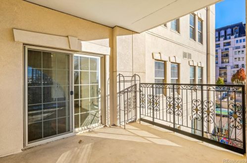 975 Lincoln St, Denver CO  80203-2725 exterior