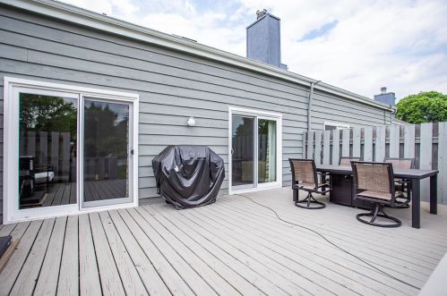 772 Kenmare Pkwy, Crown Point, IN 46307-2650