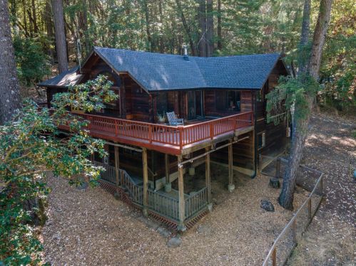 2015 Perch Pl, Willits CA  95490-8464 exterior