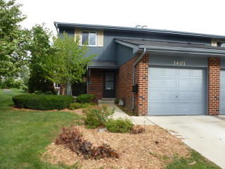 1401 Blackburn St, Wheaton, IL 60189-7637