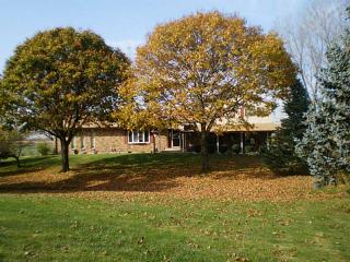 6805 Willowdale Rd, Springfield OH  45502-8021 exterior