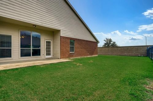 6944 Lomo Alto Dr, Fort Worth TX  76132-3560 exterior