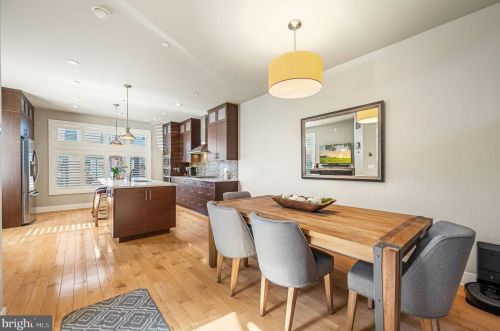 771 19th St, Philadelphia PA  19130-2029 exterior