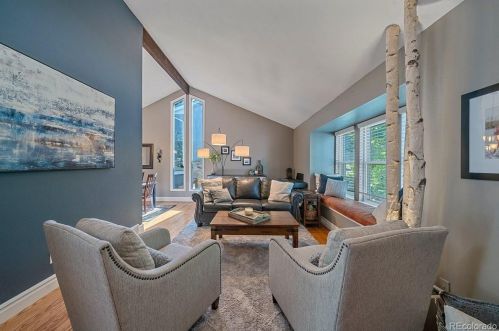 6163 Mineral Dr, Englewood CO 80112-3306 exterior