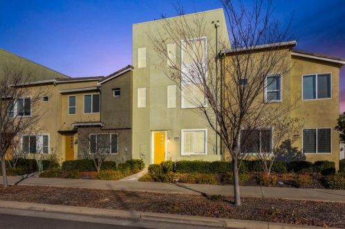 3219 Bridgeway Dr, Rancho Cordova, CA