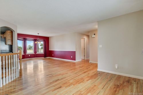 15120 Singletree Dr, Mead, CO 80542-8810