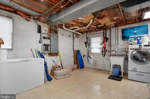 315 Beaumont Rd, Silver Spring MD 20904-1077 exterior