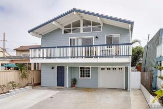 292 Santa Monica Dr, Oxnard, CA 93035-4470