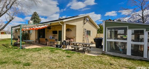 8862 1700, Sandy UT exterior