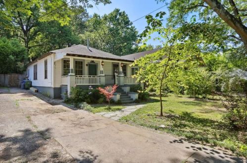 955 Hall Pl, Atlanta GA  30318-4963 exterior