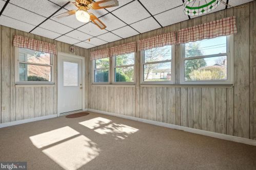 1035 Devonshire Rd, Lancaster PA  17601-1610 exterior