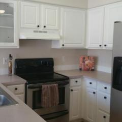 683 8th St, Damascus, OR 97030