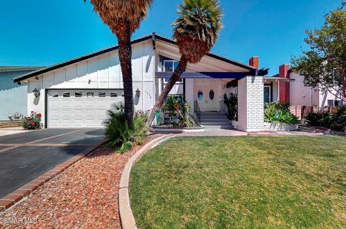 1574 Darcy Ave, Simi Valley, CA 93065-3614