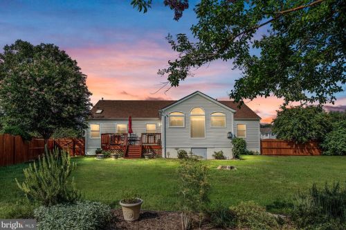 5400 Hazel Ct, Fredericksburg, VA 22407-6890