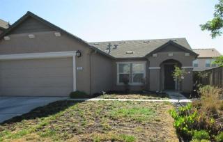 653 Hacienda St, Madera, CA 93638-9344