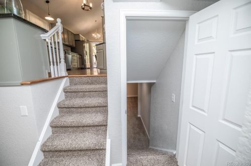 6297 Niagara Ct, Englewood CO 80112-1011 exterior