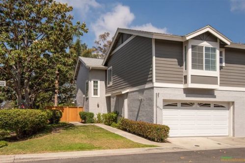 4537 Hartford Pl, Carlsbad, CA 92010-6514
