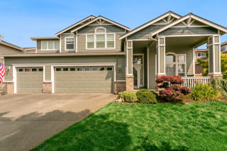 1009 Magnolia Ln, Tacoma, WA 98406-8453