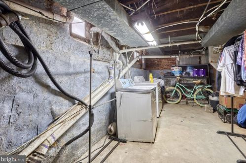 318 Hawthorne St, York PA 17404-3154 exterior