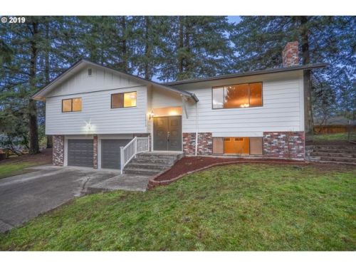 11313 Conifer Dr, Vancouver, WA 98662-3189