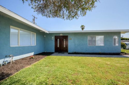 454 Barranca Ave, Covina, CA 91723-2723