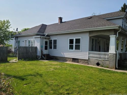 59 Broad St, Killingly CT  06239-3605 exterior