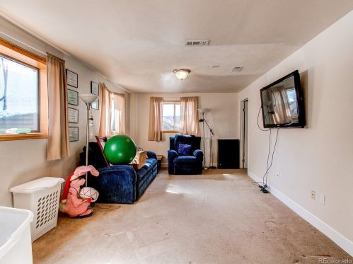 2590 Quintero Way, Aurora CO 80013-2251 exterior