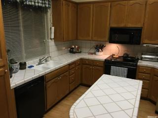 150 Ruess Rd, Ripon, CA 95366-3619