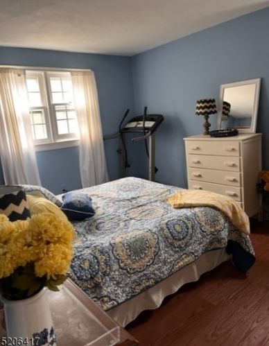 19 Warren Rd, Dover NJ  07869-1514 exterior