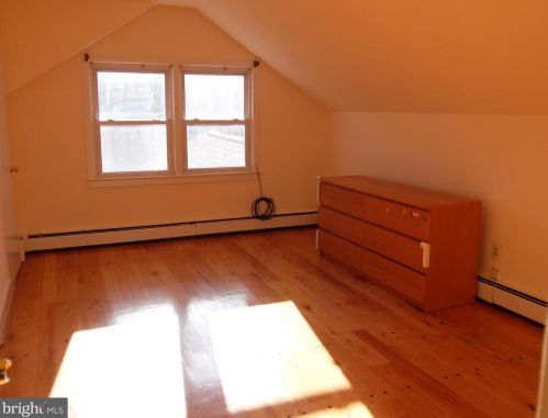 239 Mather Ave, Princeton NJ  08540-6440 exterior