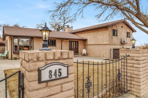 845 29th Ln, Pueblo, CO 81006-9637