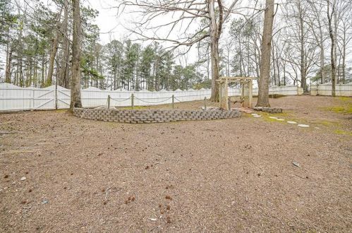 109 Memory Ln, Stockbridge GA  exterior