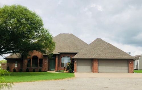 2102 68th St, Stillwater, OK 74074-5931