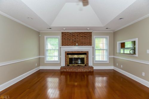 3889 Pointers Way, Conyers GA  30094-4072 exterior