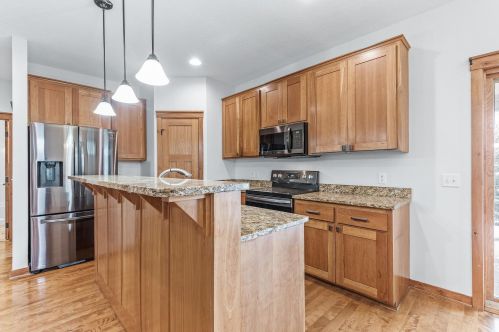 15604 Dunberry Way, Saint Paul MN  55124-7827 exterior