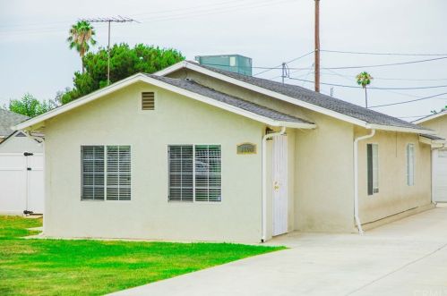 1604 Curtis St, Loma Linda, CA 92354-1706