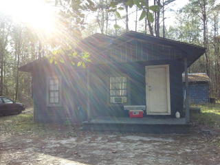 130 Ralph Quarterman Dr, Hinesville, GA 31313-5408