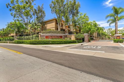 1126 Positano Ave, Anaheim CA  92808-1533 exterior