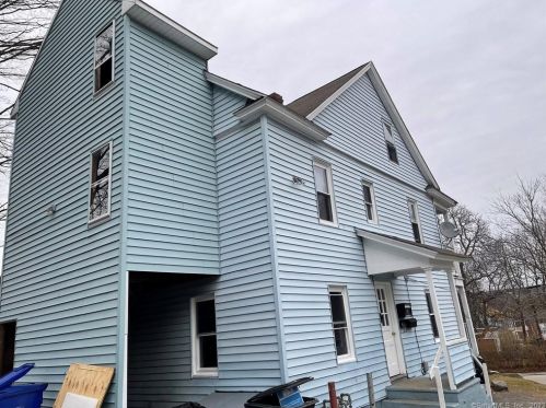 62 Chestnut Ave, Torrington, CT 06790-5138