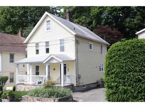26 Paradiso St, Norwalk, CT 06854-3514