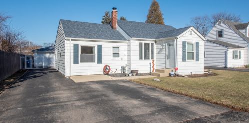 2214 Parkrose Ave, Joliet, IL 60403-1808